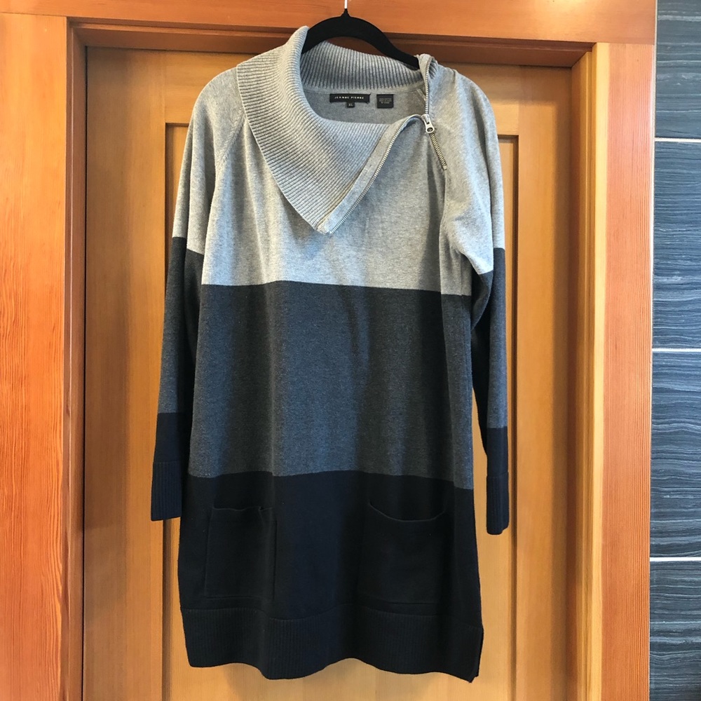 Jeanne Pierre Colorblock Tunic Sweater, Size XL, Grey/Charcoal Grey/Black